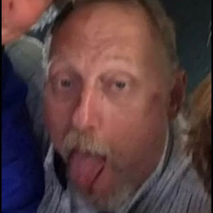 Meet your Posher, Quade